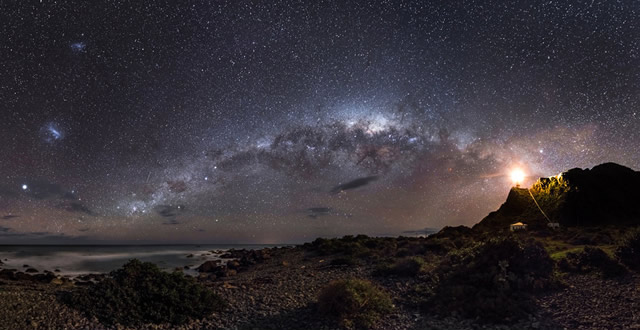 es62_guidinglighttothestars_mgee640-2_13