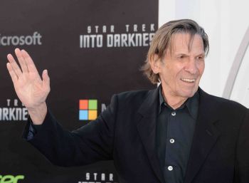 tumme_nimoy_130515.jpg