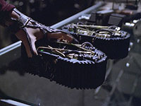 Dark Frontier, del I