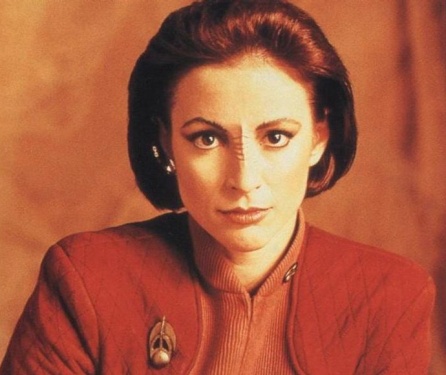 kira-001.jpg