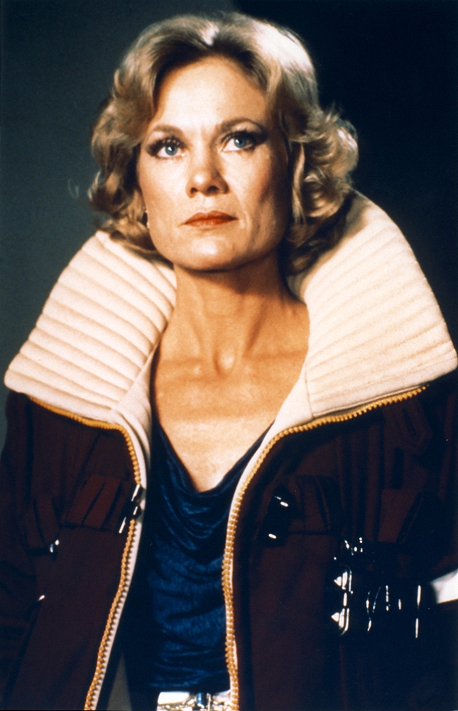 carol-001.jpg
