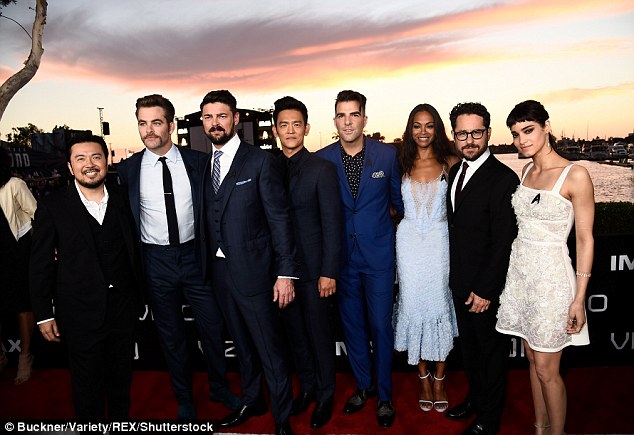 startrekpremia_r_160721.jpg