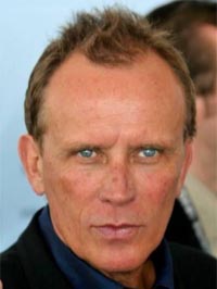 Peter Weller